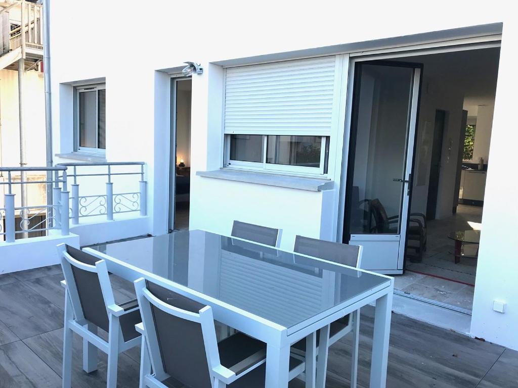 Vue Superbe Sur Tour De La Lanterne T2 Avec Terrasse Remparts 2 Apartment La Rochelle  Exterior foto